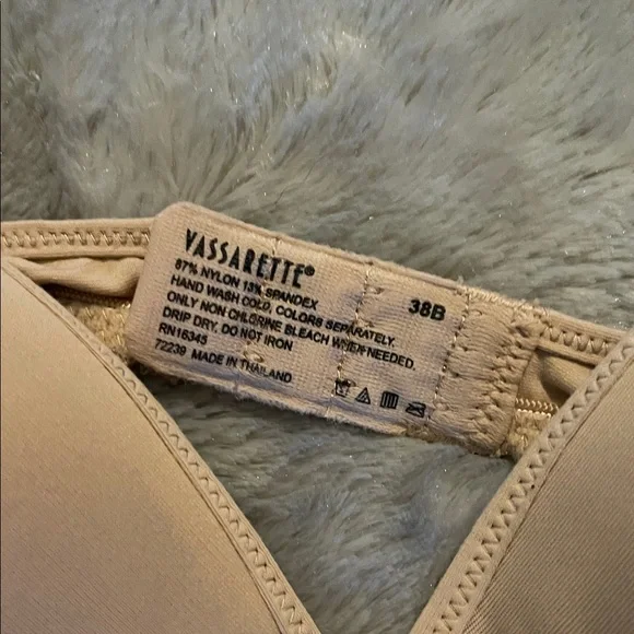 Vassarette® 38B Lightly Lined Beige Bra – Soft Stretch Nylon/Spandex - Picture 2 of 5
